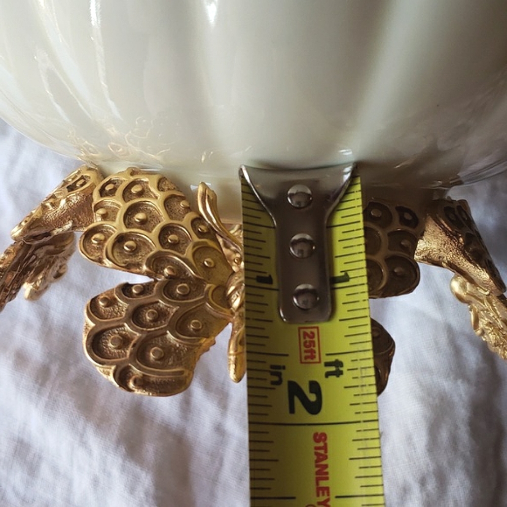 Jay Strongwater Catalina Porcelain Fluted Butterfly Bowl - Picture 13 of 14
